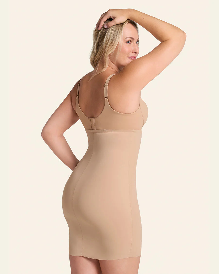 Two-in-One Undetectable Sculpting Skort Slip