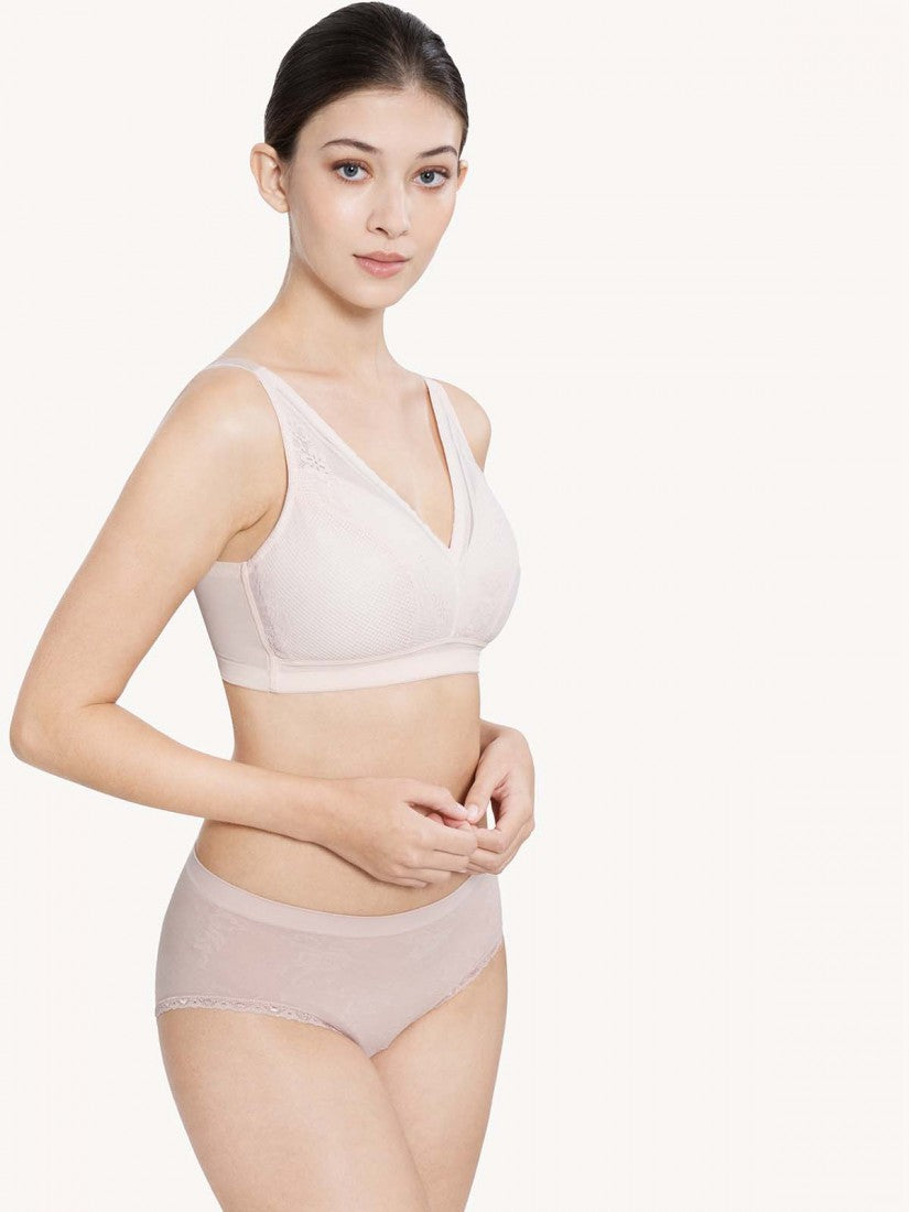 Wireless Full Soft Cup Bralette (Cup E-F)