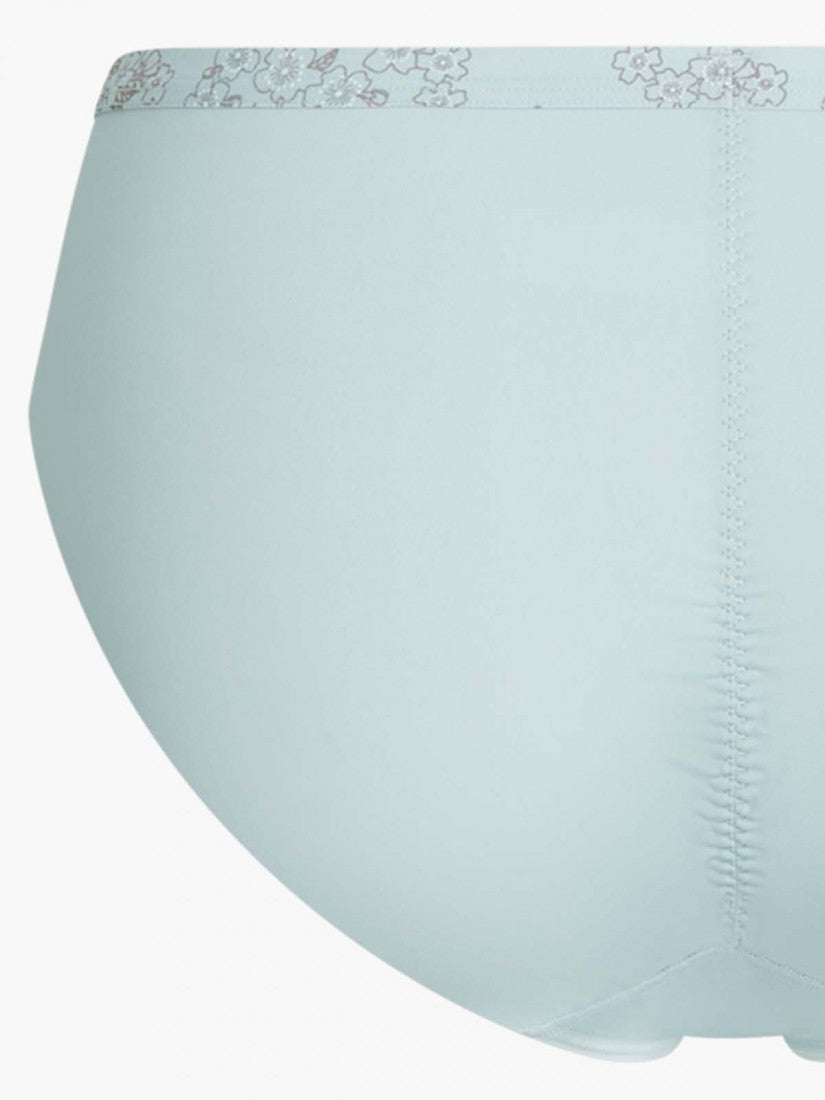 Invisible Free-cut Bikini Brief