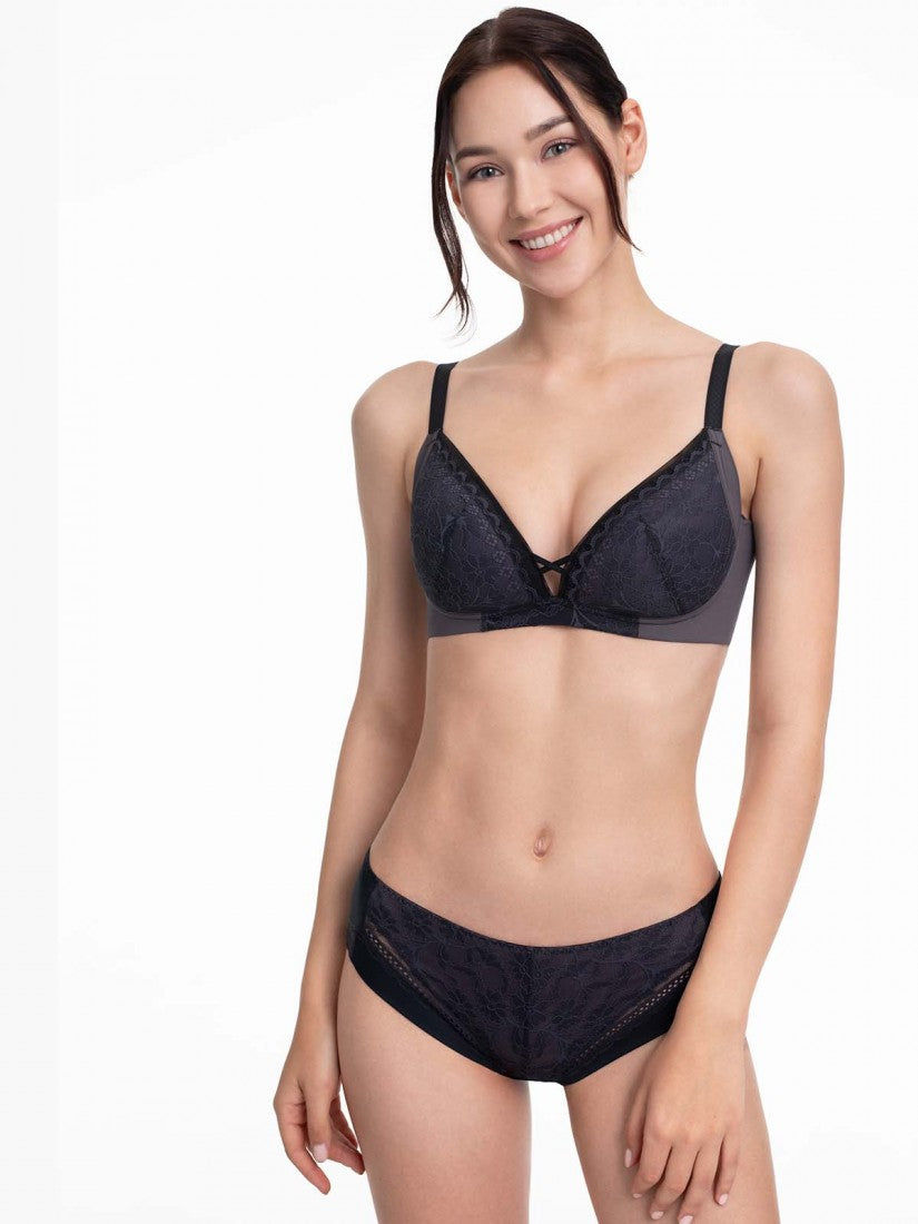 Lace Wireless Triangle Bra (Cup A-C)