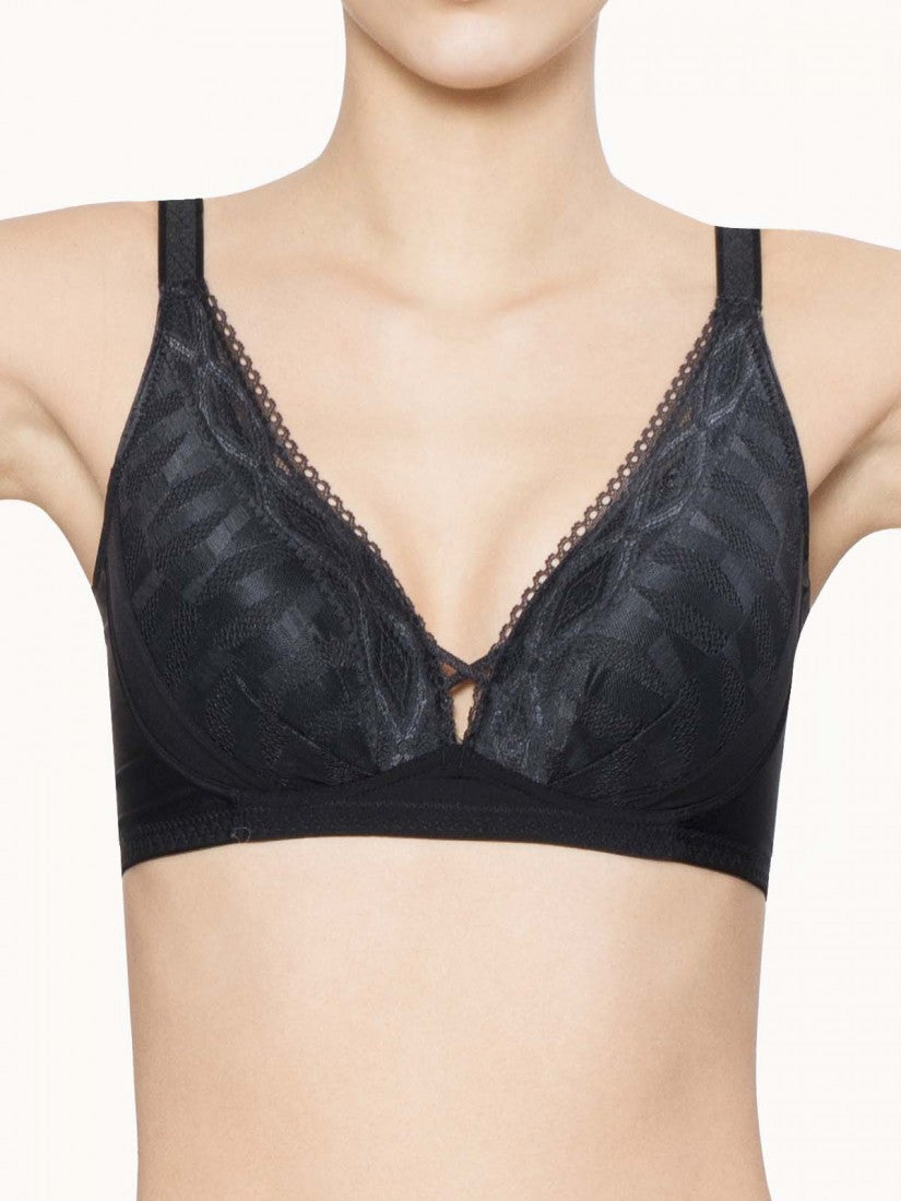 Tactel® Deep V Moulded Bra (Cup A-D)