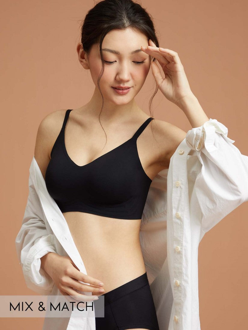 Invisible Full Cup T-Shirt Wireless Bralette (Cup C)