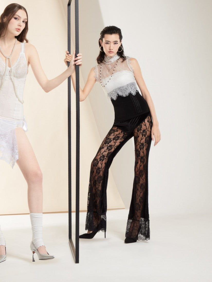 LYCRA ADAPTIV Shaping Waist Cincher with Magnetic Therapy