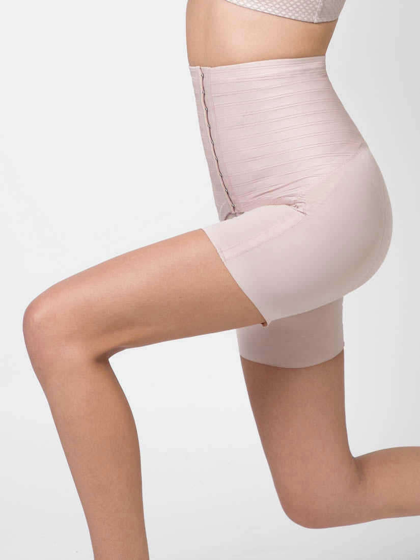 Emana Hi-waist Extra Firm Control Short