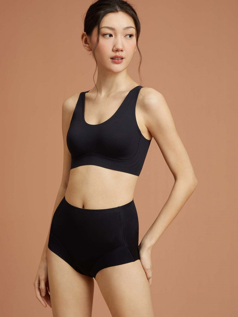 Invisible Mid-rise Lite-control Short Brief