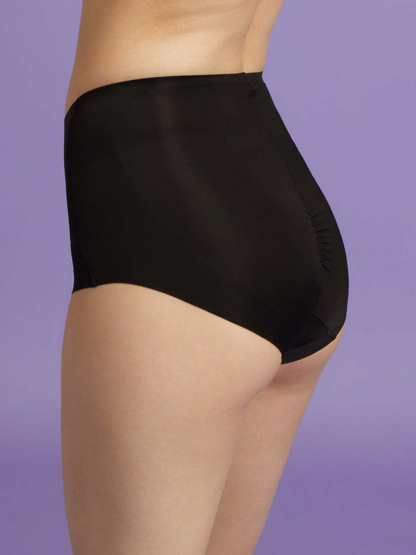 Invisible Mid-rise Lite-control Short Brief