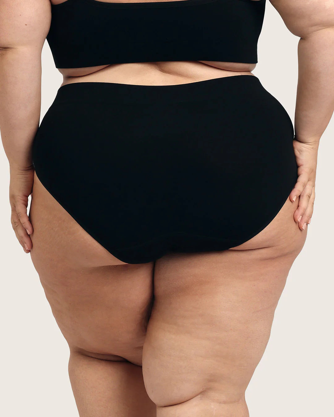 Period & Leak Proof - Full Brief - Light