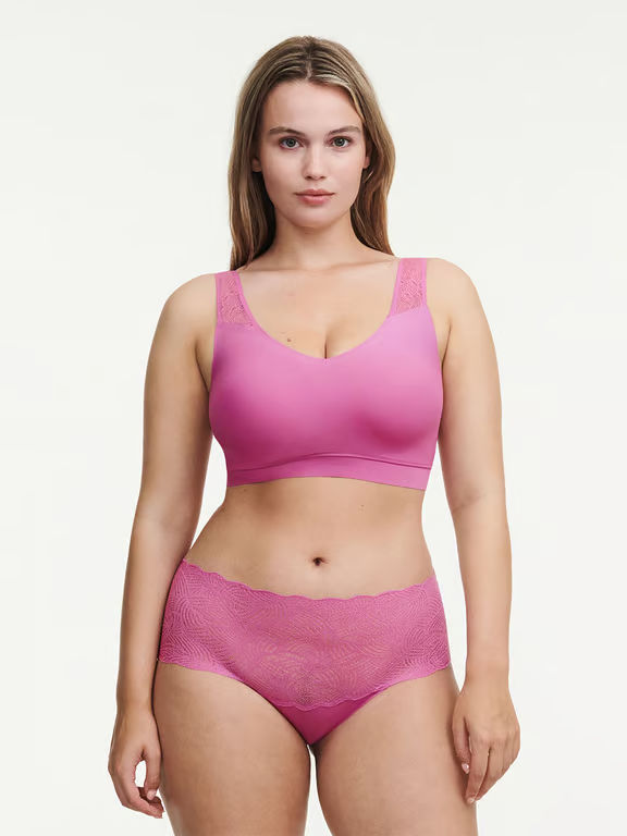 SoftStretch Padded Top with Lace